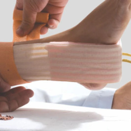 Flamingo Adhesive Skin Traction OC 2201 – Secure & Comfortable Support