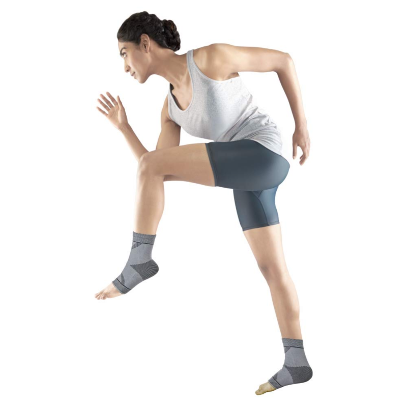 Vissco PC 2707 2D Ankle Support | Compression Sleeve for Ankle Pain, Swelling, Ligament Injuries & Daily Orthopedic Support Vissco PC 2707 2D Ankle Support | Compression Sleeve for Ankle Pain, Swelling, Ligament Injuries & Daily Orthopedic Support